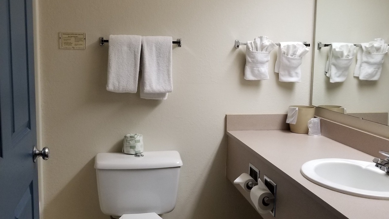 Photo of Bathroom in Nappanee