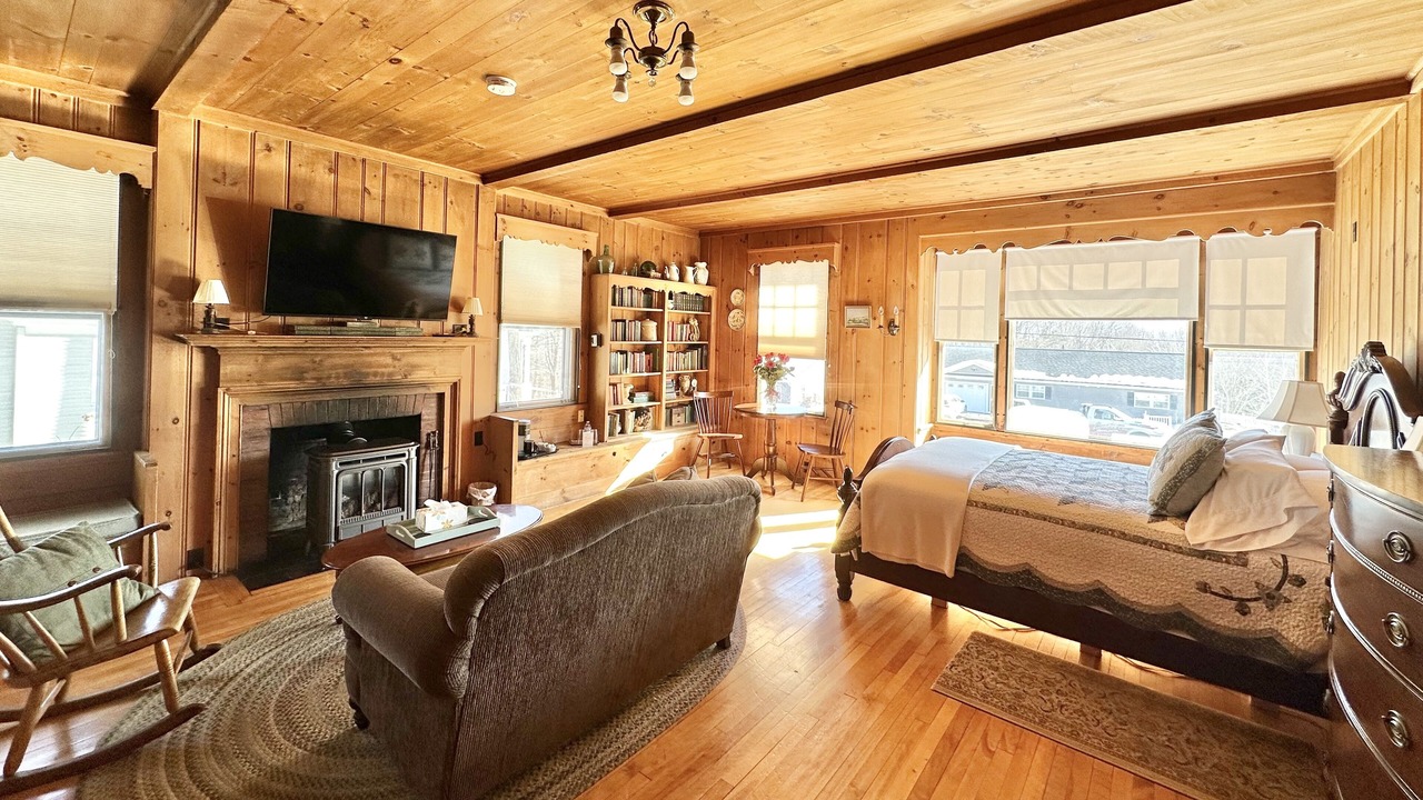 Photo of Others in Dexter