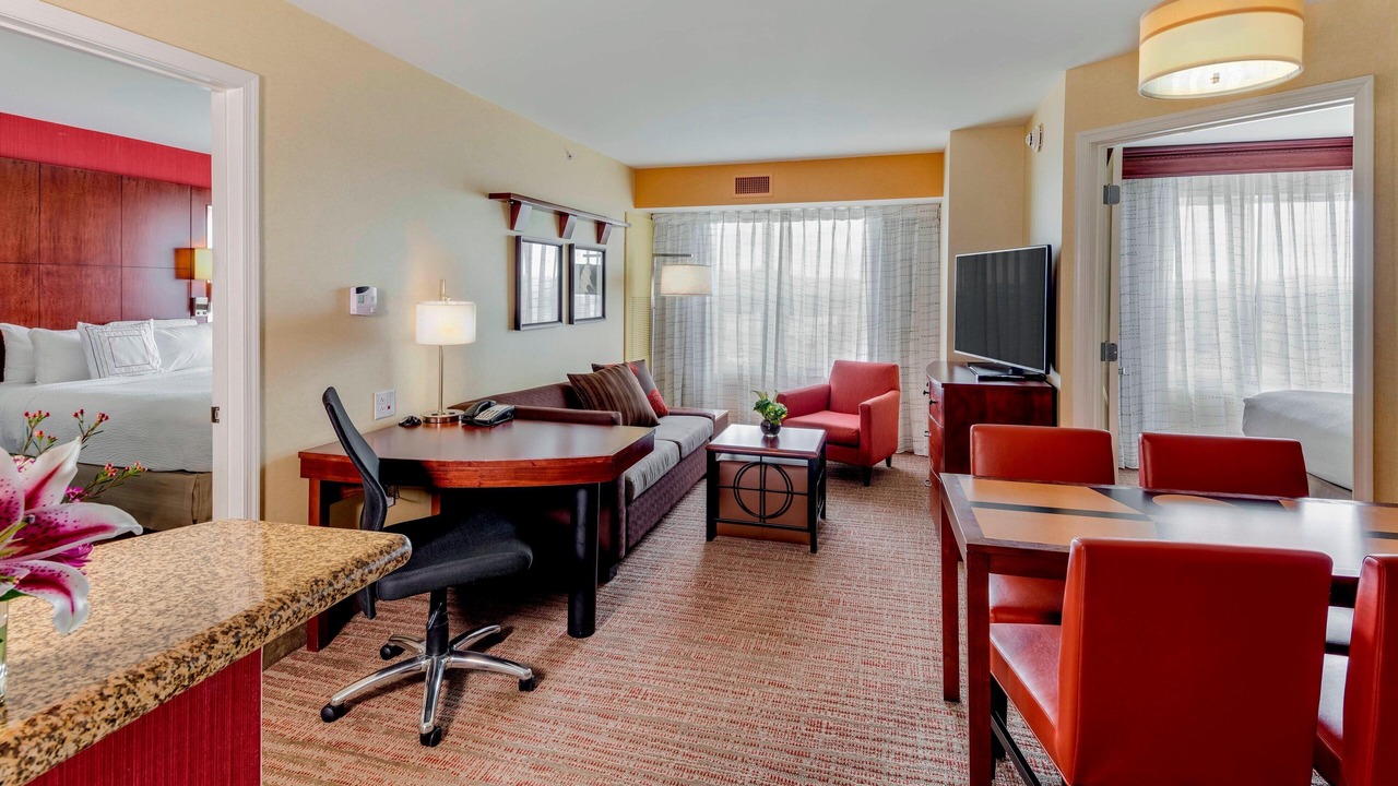 Photo of Livingroom in Auburn