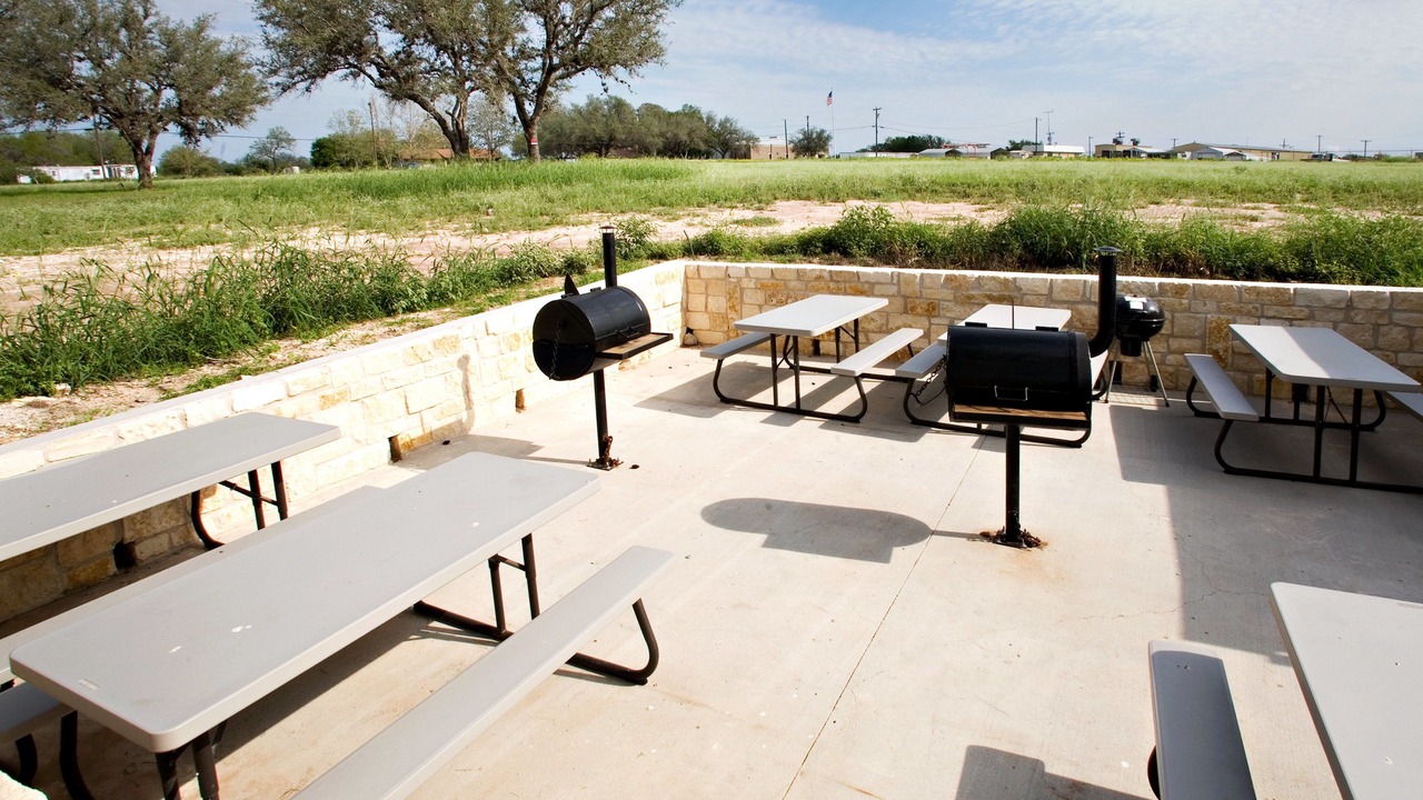 Photo of Outdoor in Beeville