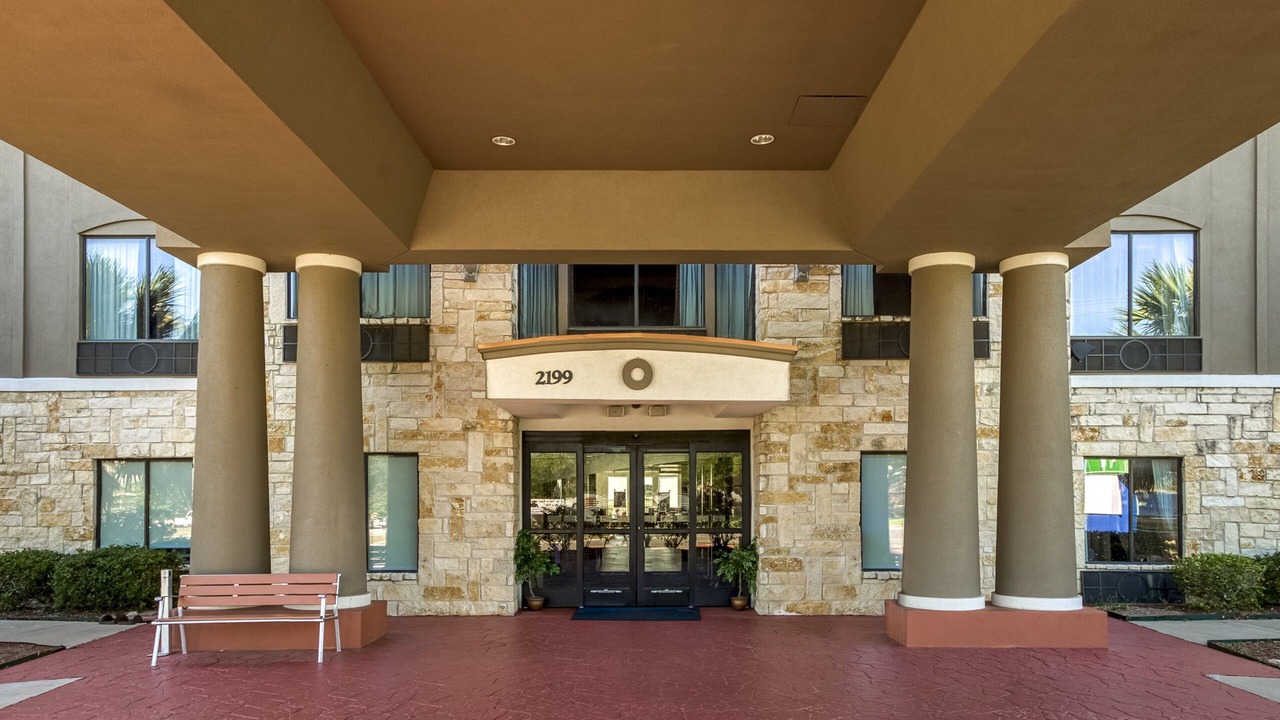 Photo of Outdoor in Beeville