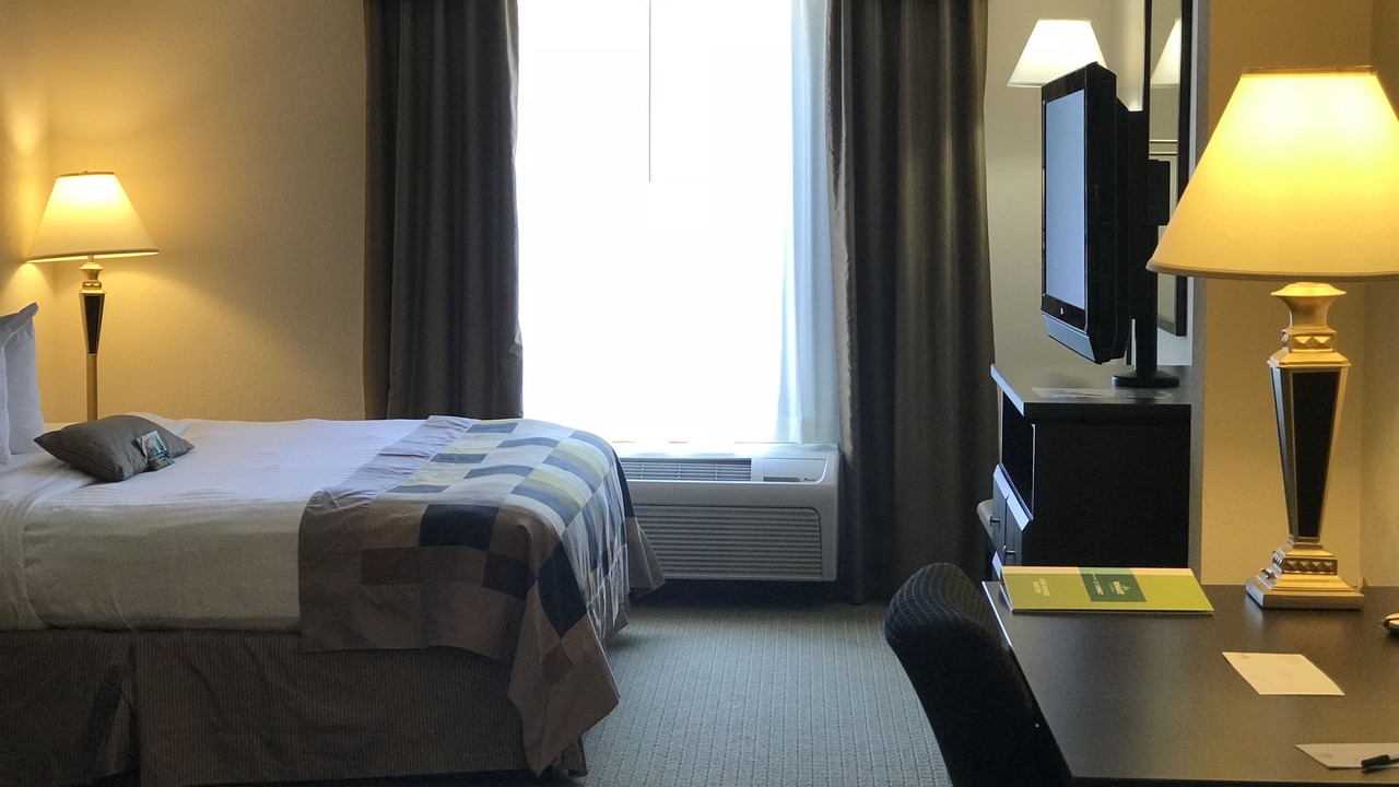 Photo of Bedroom in LaGrange