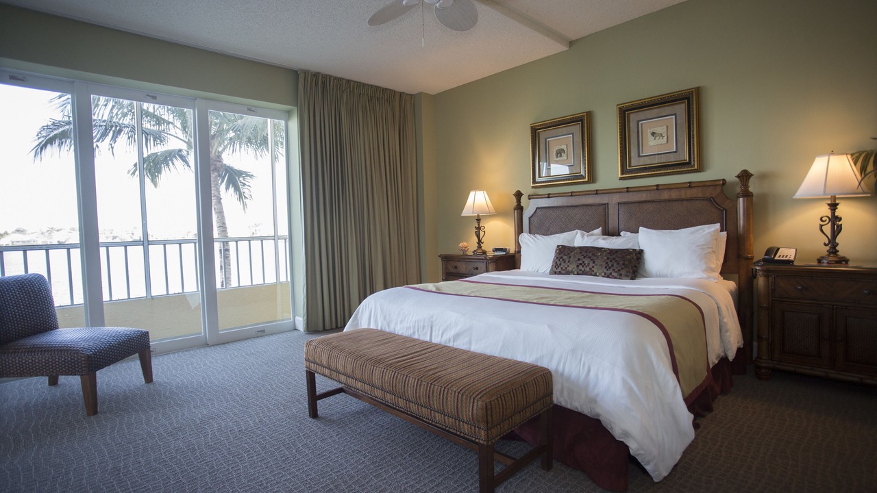 Photo of Bedroom in Vanderbilt Beach