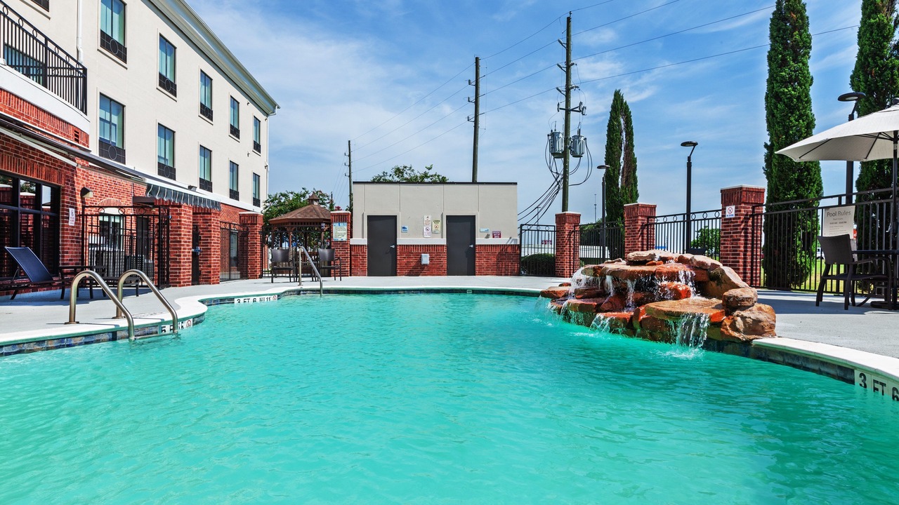 Photo of Outdoor in Sealy