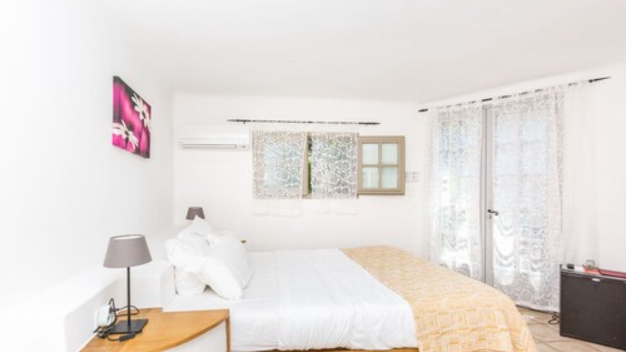 Photo of Bedroom in Pinarellu