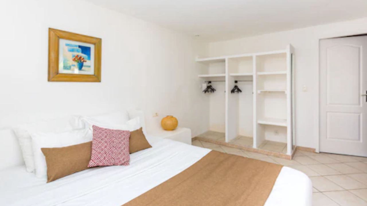 Photo of Bedroom in Pinarellu