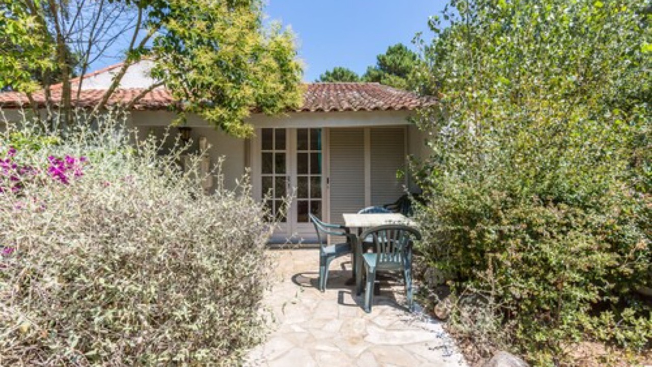 Photo of Bedroom in Pinarellu