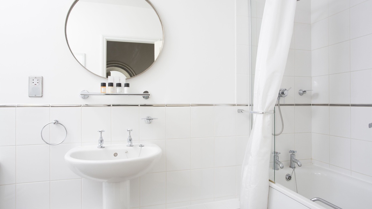 Photo of Others in Sandwich