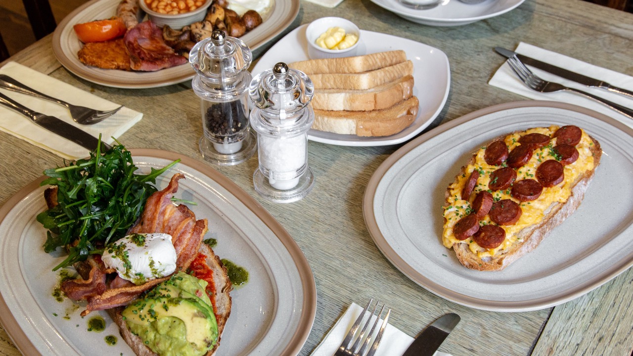 Photo of Others in Sandwich