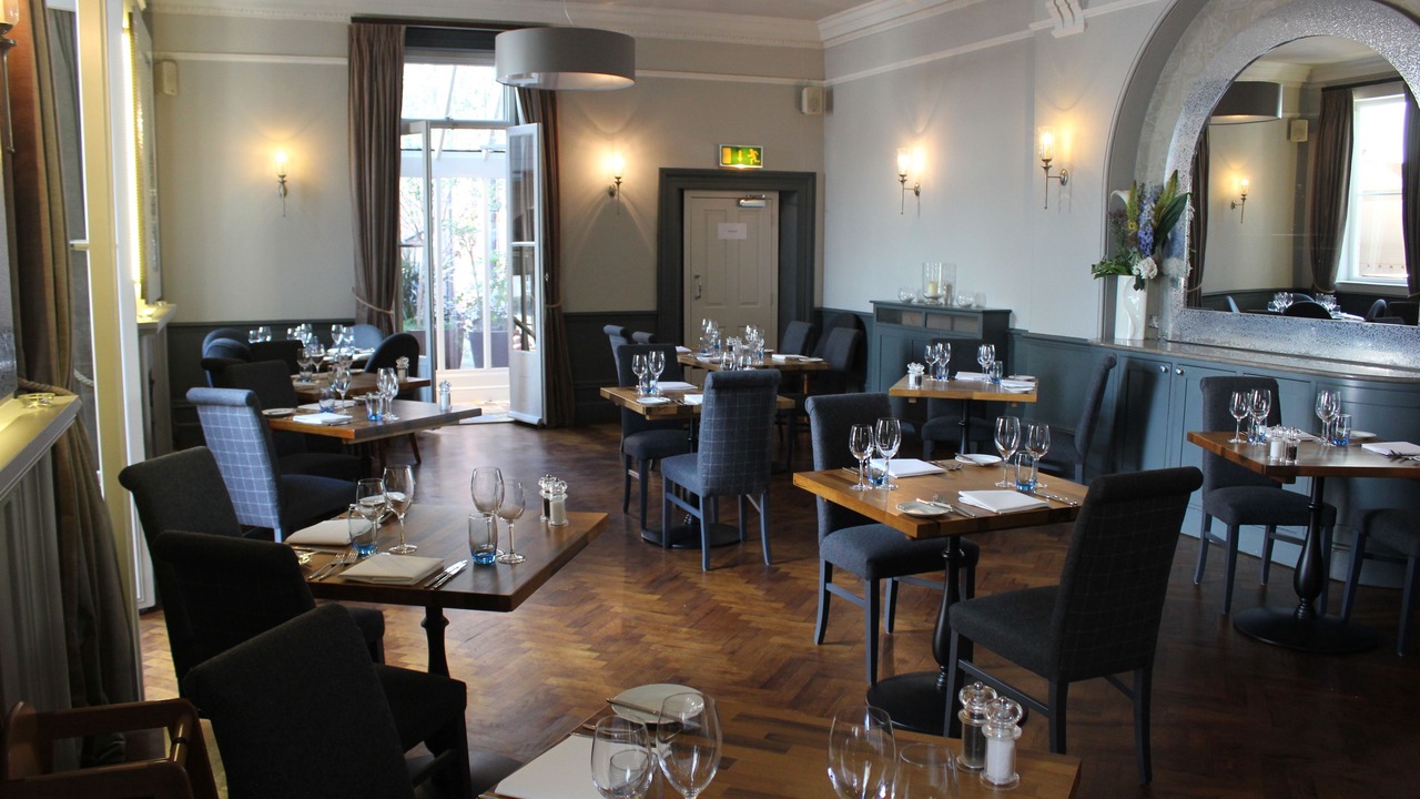 Photo of Others in Sandwich