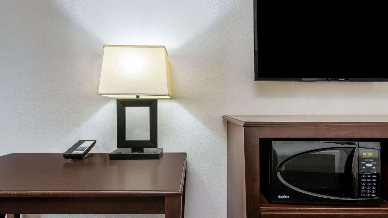 Photo of Bedroom in Orange