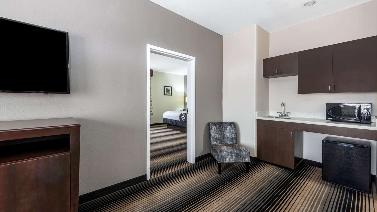 Photo of Bedroom in Orange