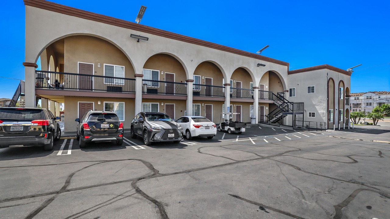 Photo of Outdoor in Kit Carson