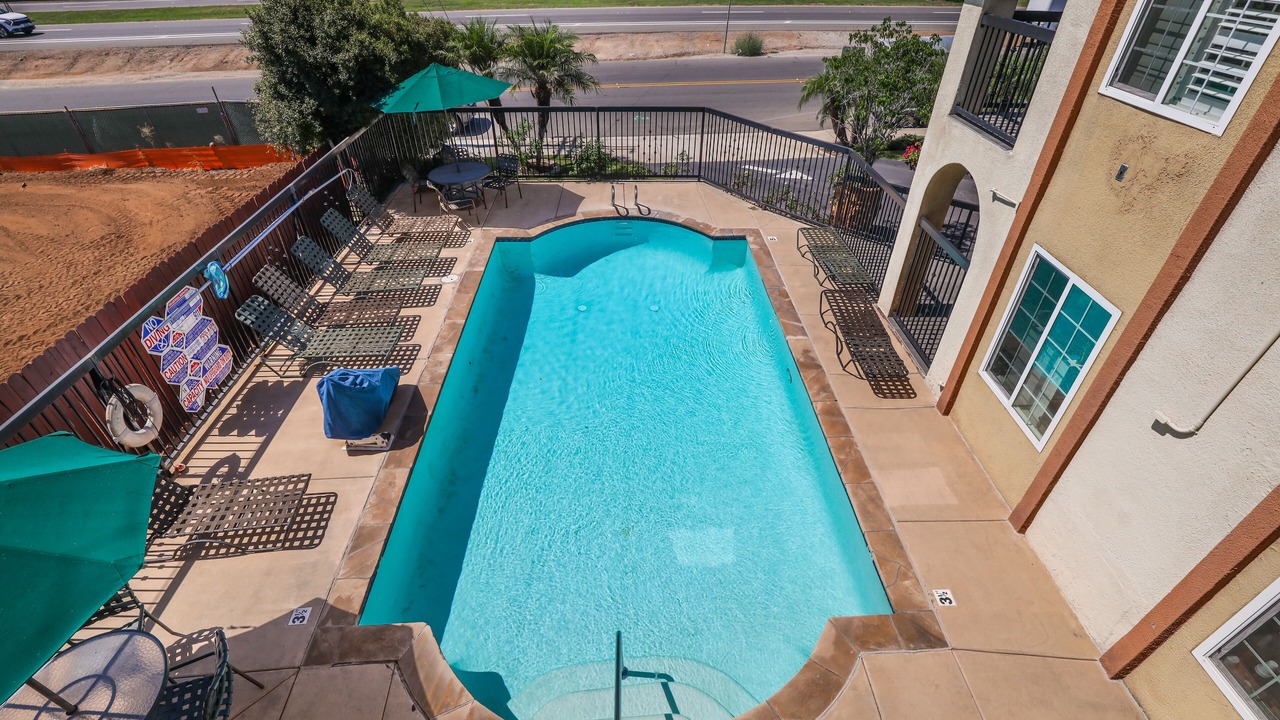 Photo of Outdoor in Kit Carson