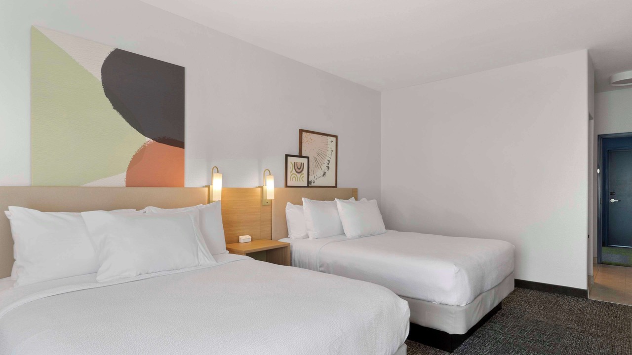 Photo of Bedroom in Far North Central