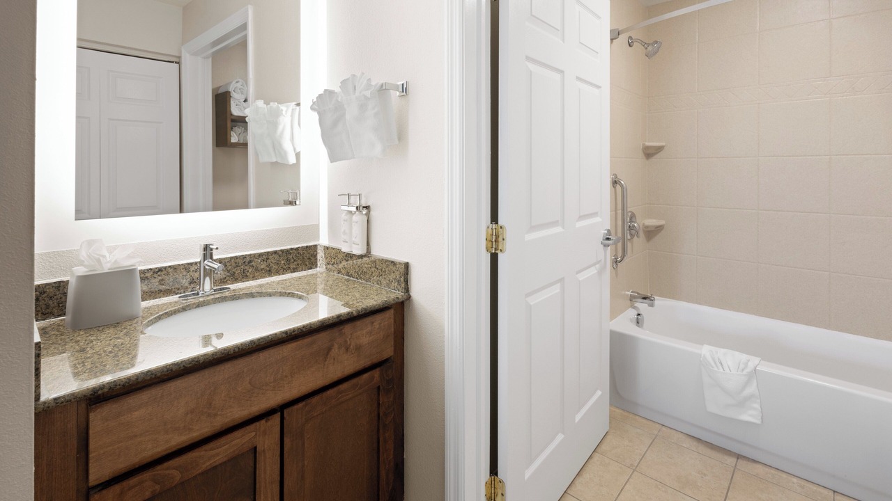 Photo of Bedroom in Harrisburg - Hershey
