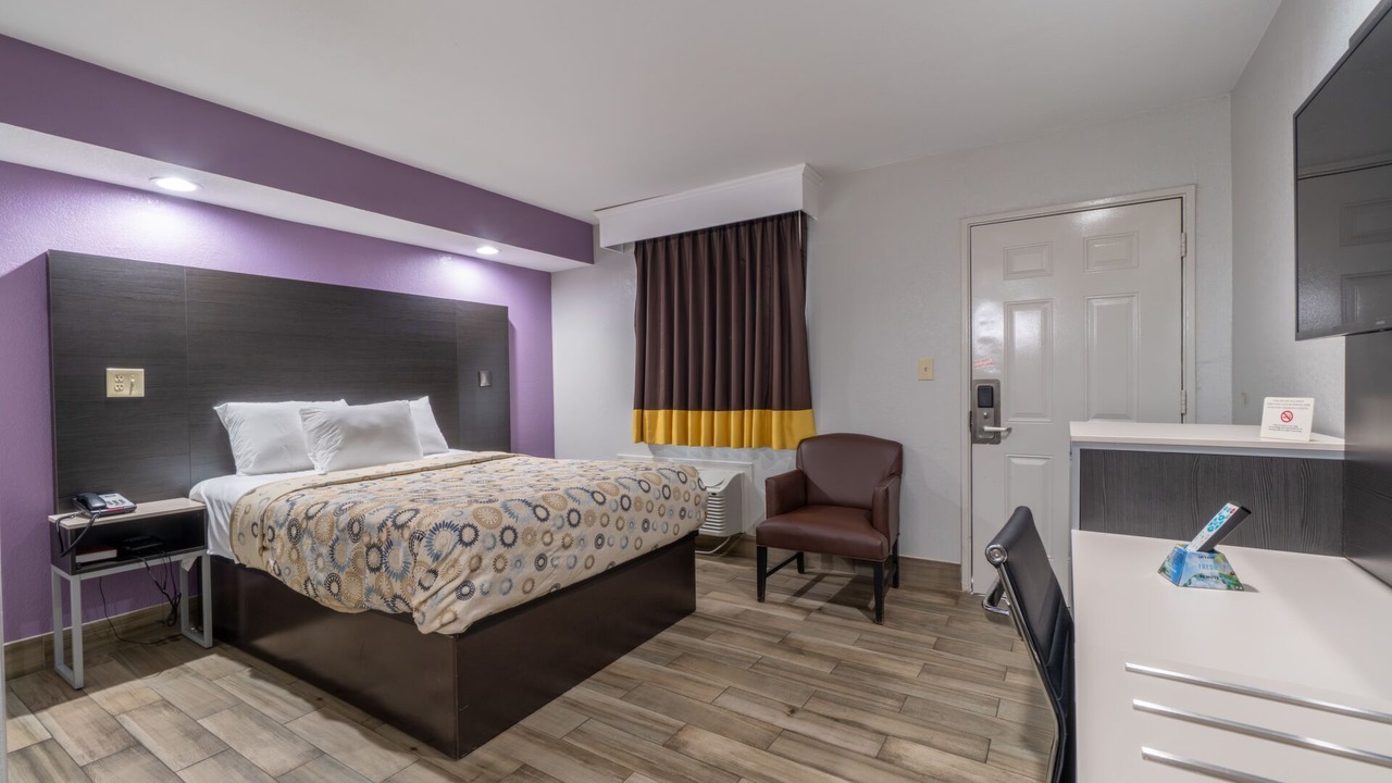 Photo of Bedroom in Houston