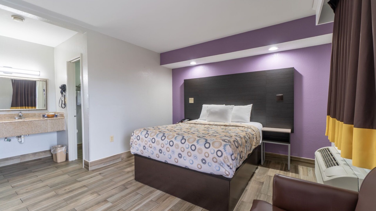 Photo of Bedroom in Houston
