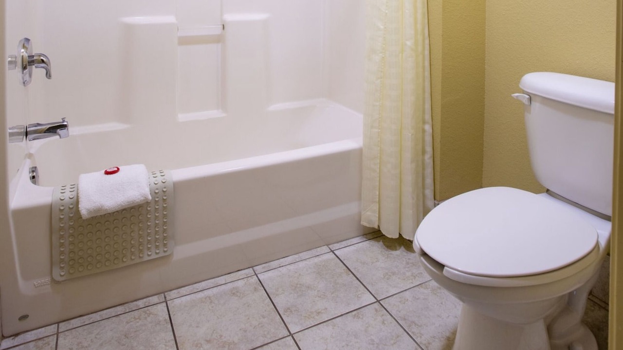 Photo of Bathroom in Valley View