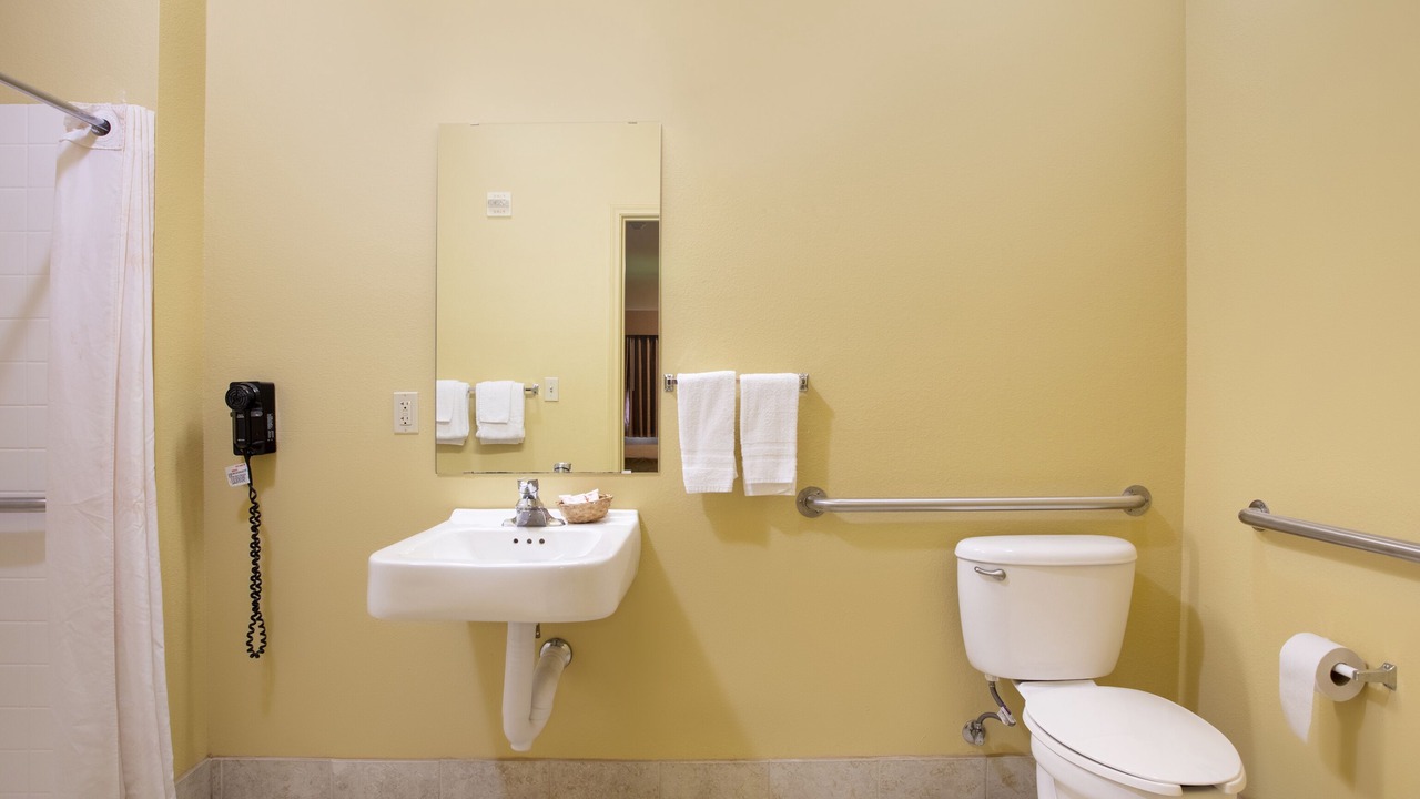 Photo of Bathroom in Valley View
