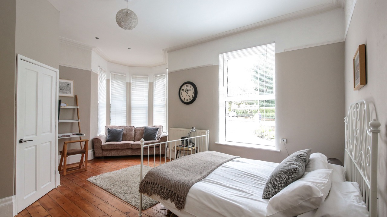 Photo of Others in Hoole