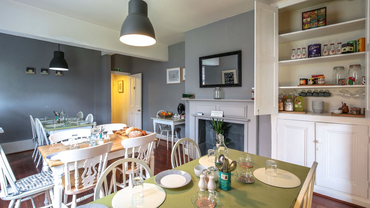 Photo of Others in Hoole