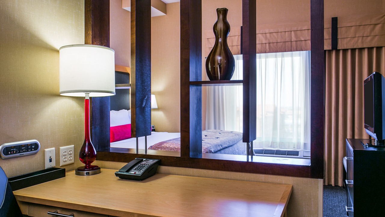 Photo of Bedroom in Polaris