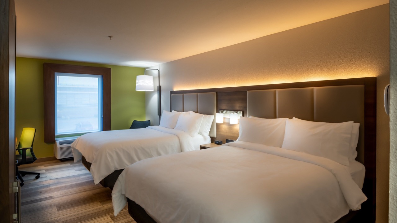 Photo of Bedroom in West