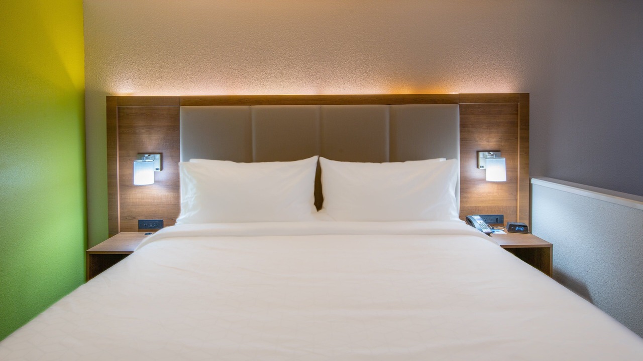 Photo of Bedroom in West