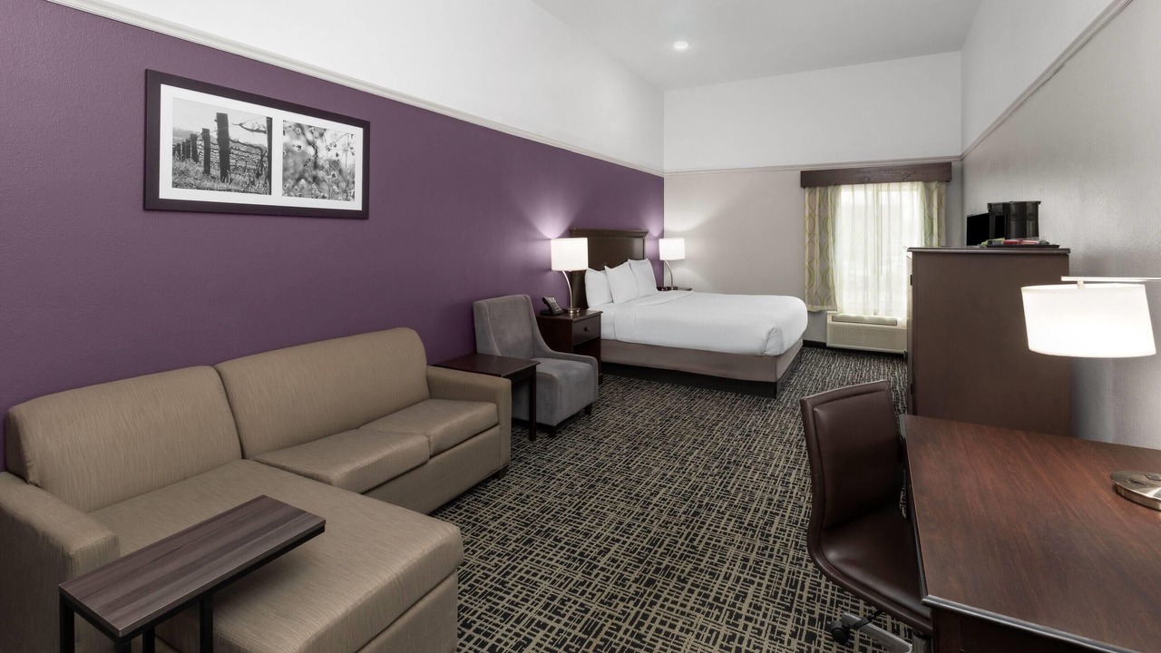 Photo of Bedroom in Brownwood