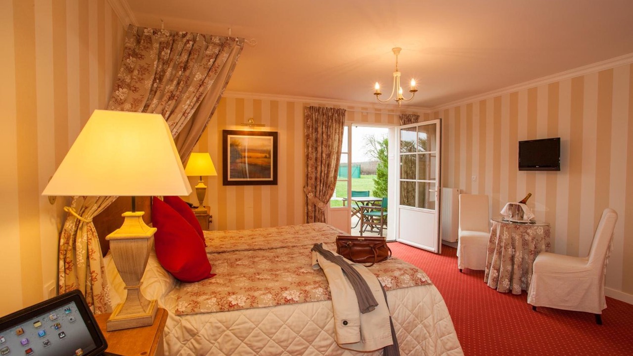 Photo of Outdoor in Cangey