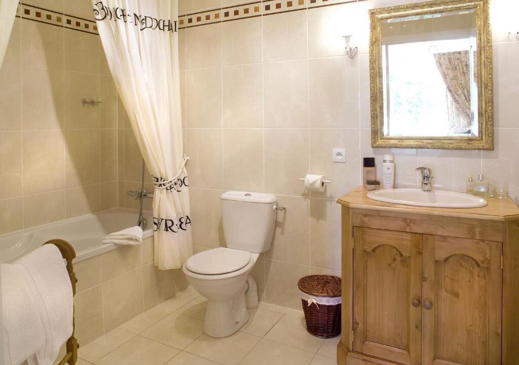 Photo of Others in Cangey