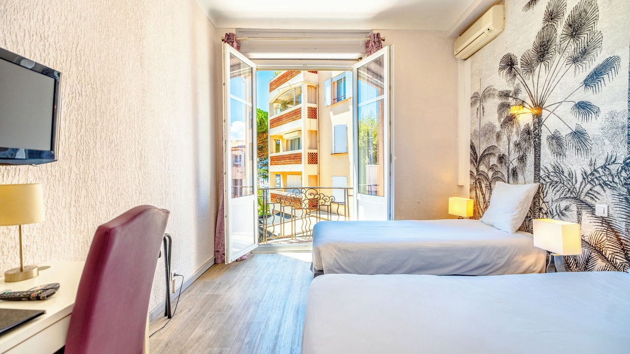 Photo of Bedroom in Sainte-Maxime City Centre