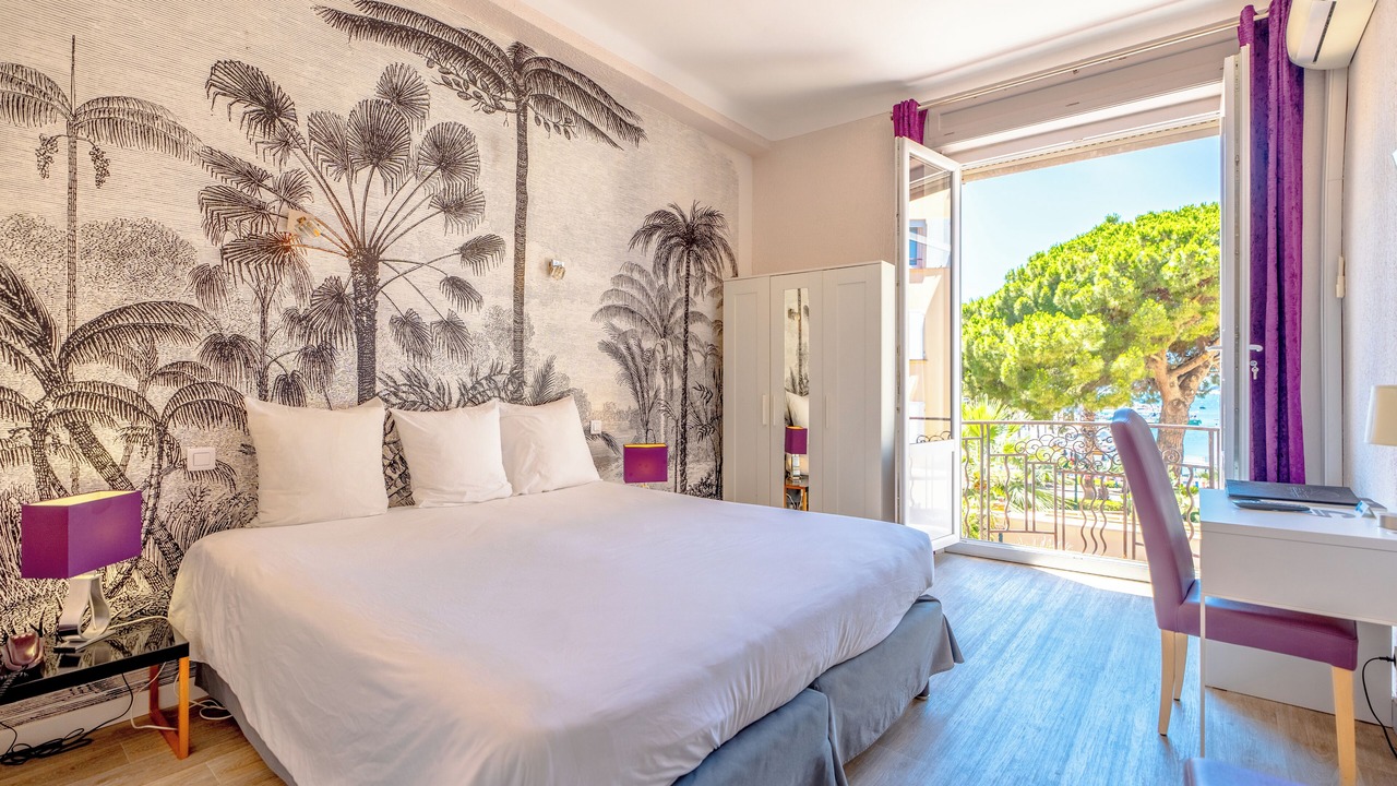 Photo of Bedroom in Sainte-Maxime City Centre