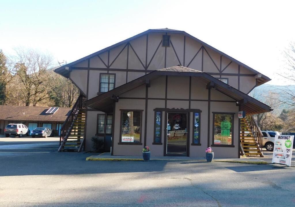 Photo of Outdoor in Packwood