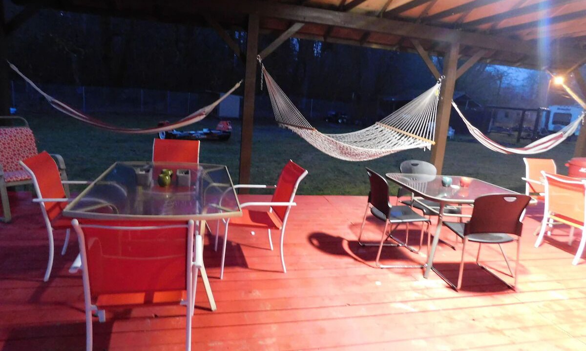 Photo of Others in Packwood
