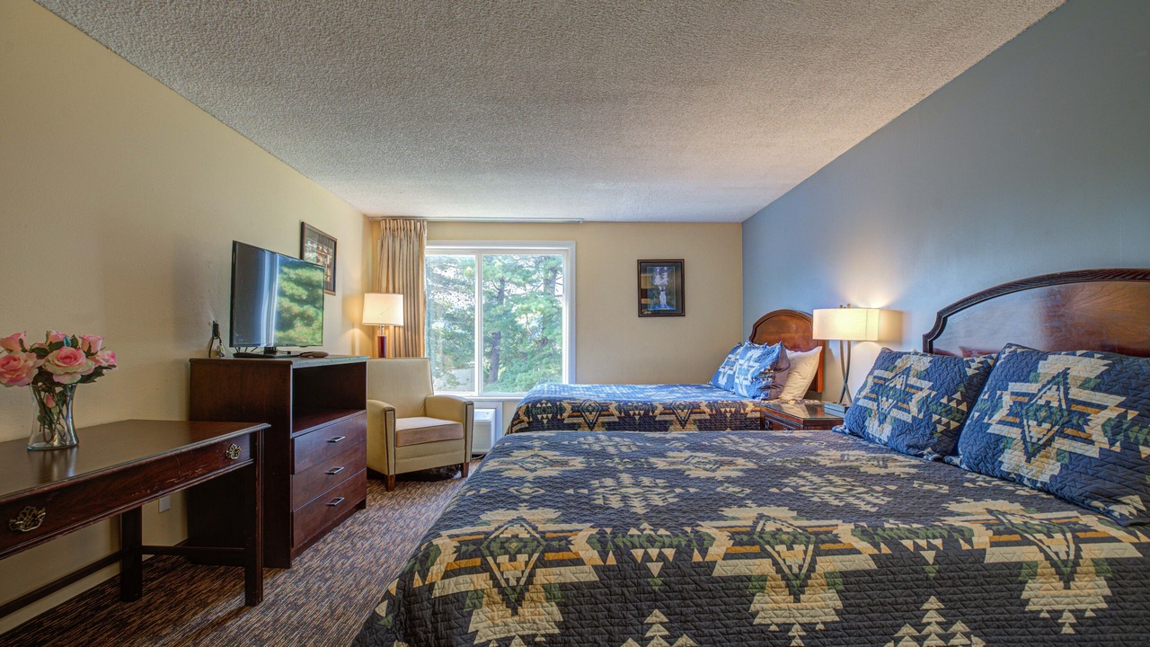 Photo of Bedroom in Cascade Locks