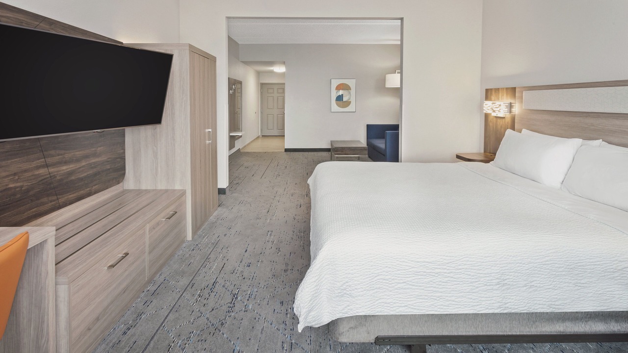 Photo of Bedroom in Hillside