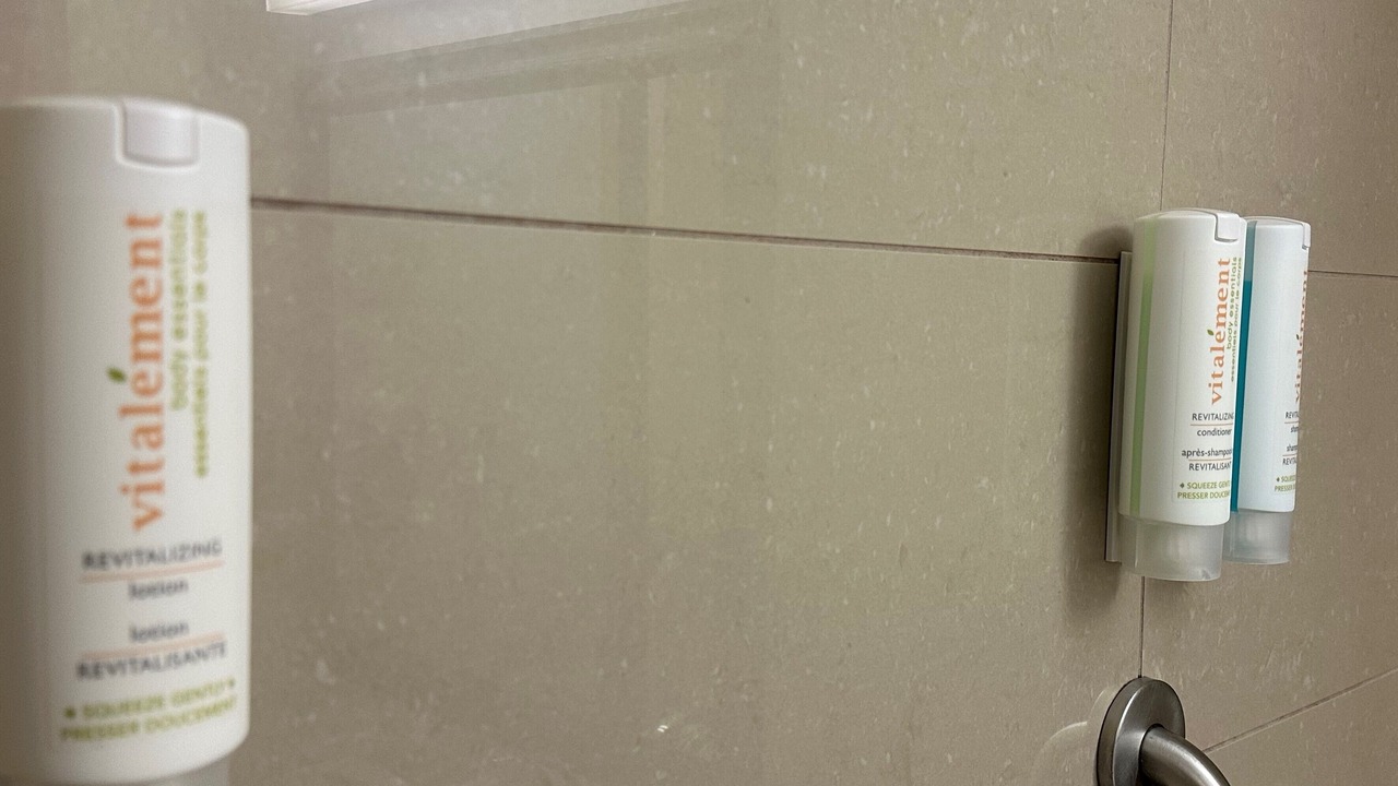 Photo of Bathroom in Sunnyside