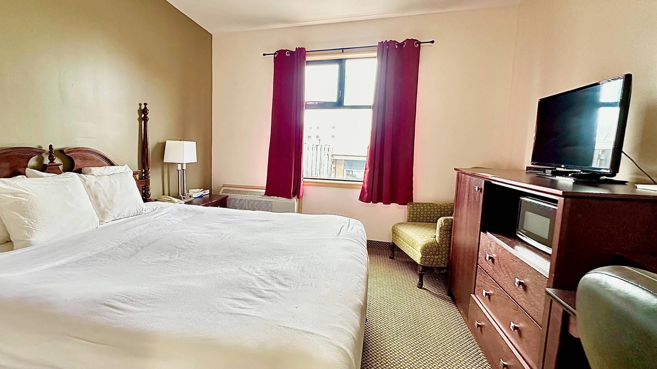 Photo of Bedroom in Sunnyside