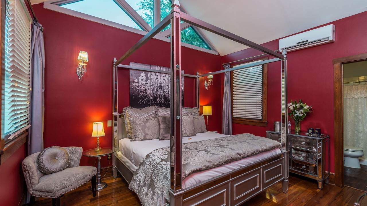 Photo of Bedroom in St. Augustine Historic District