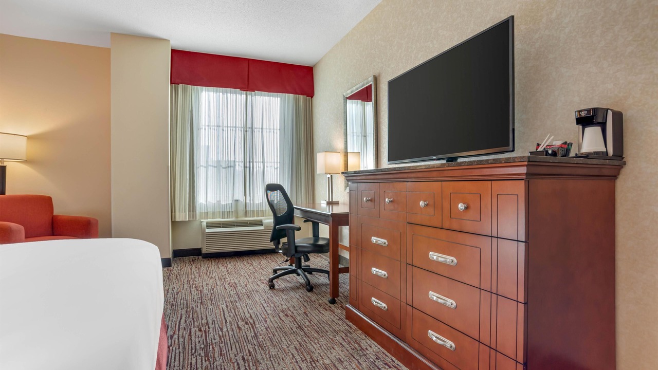 Photo of Bedroom in South Baton Rouge