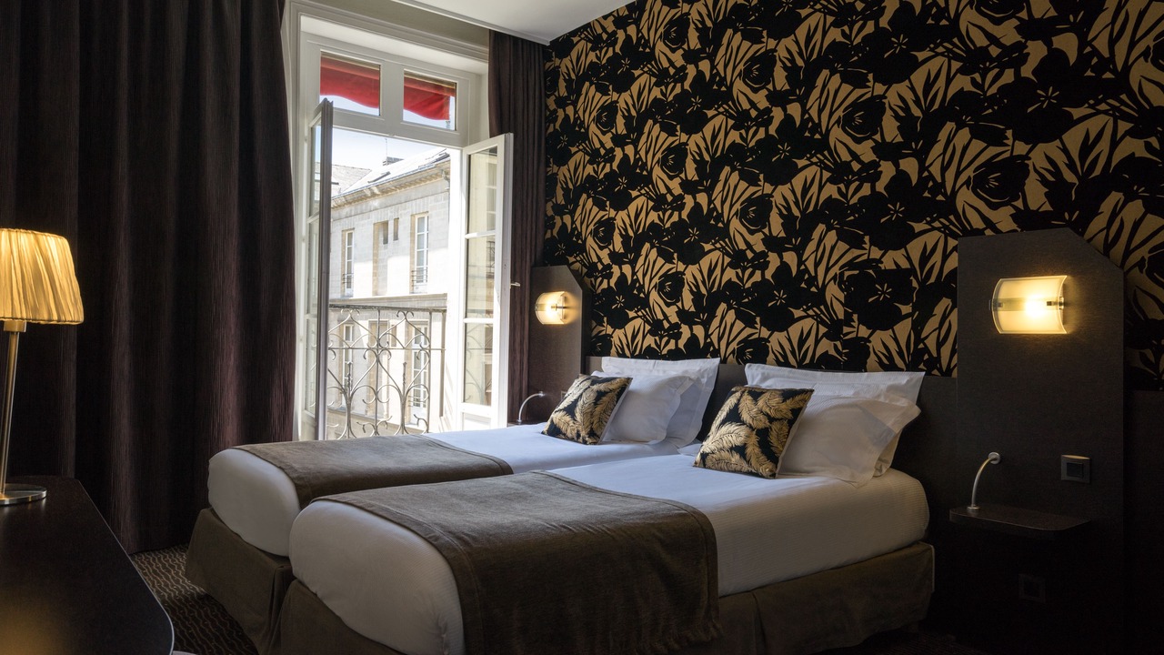 Photo of Bedroom in Graslin - Commerce