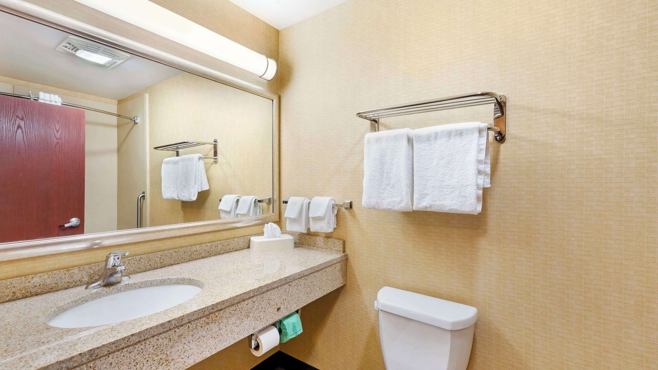 Photo of Others in Victor