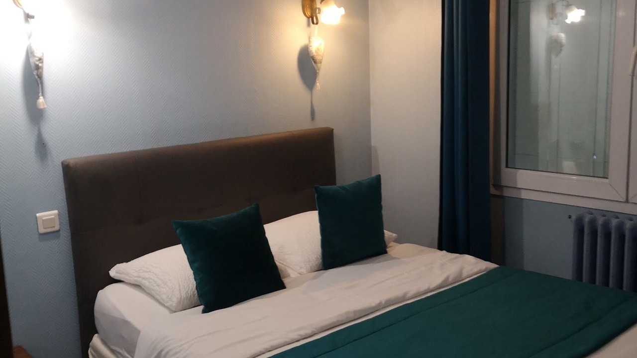 Photo of Bedroom in Poitiers