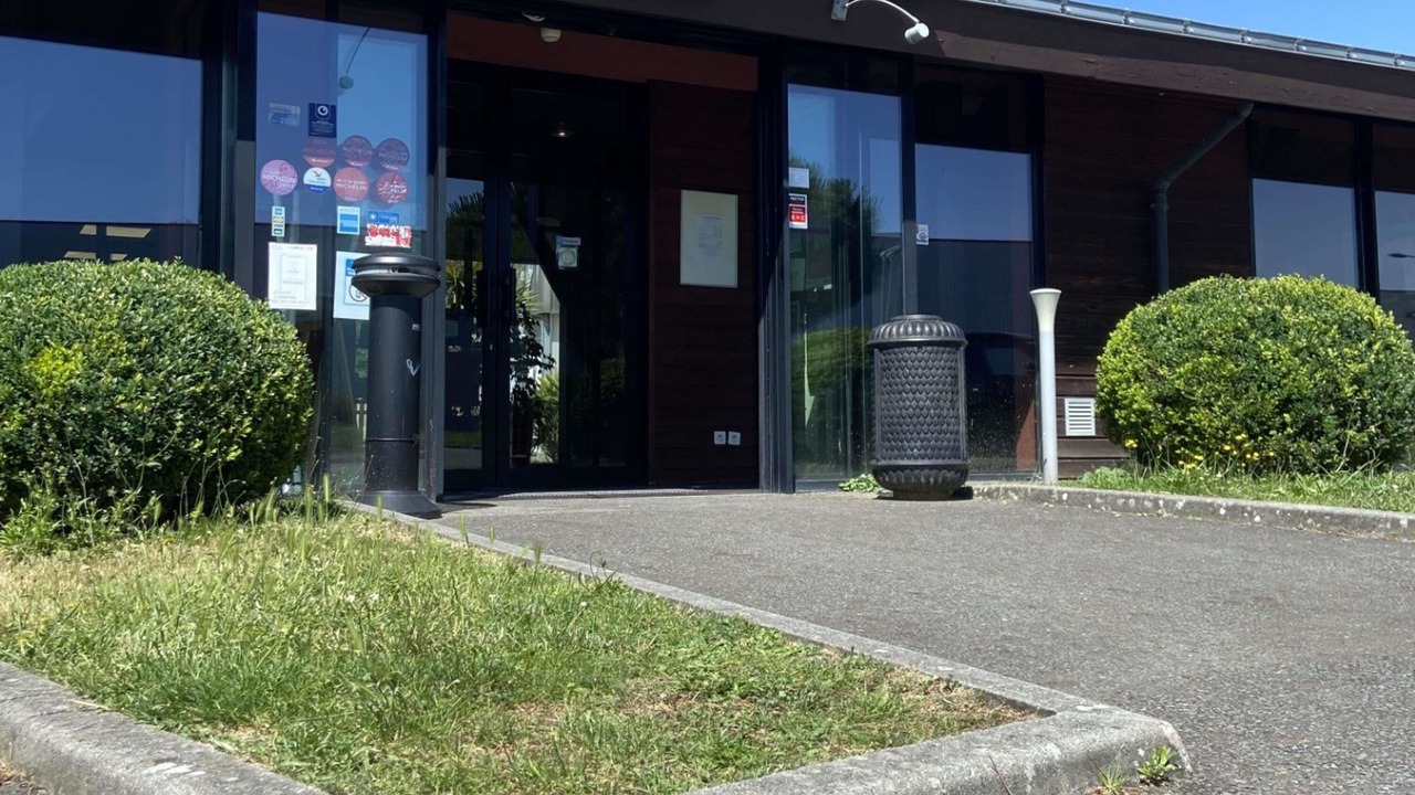 Photo of Outdoor in Segre