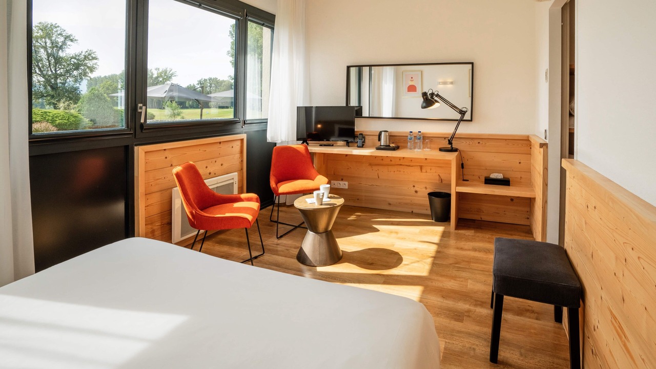 Photo of Bedroom in Pommiers-la-Placette