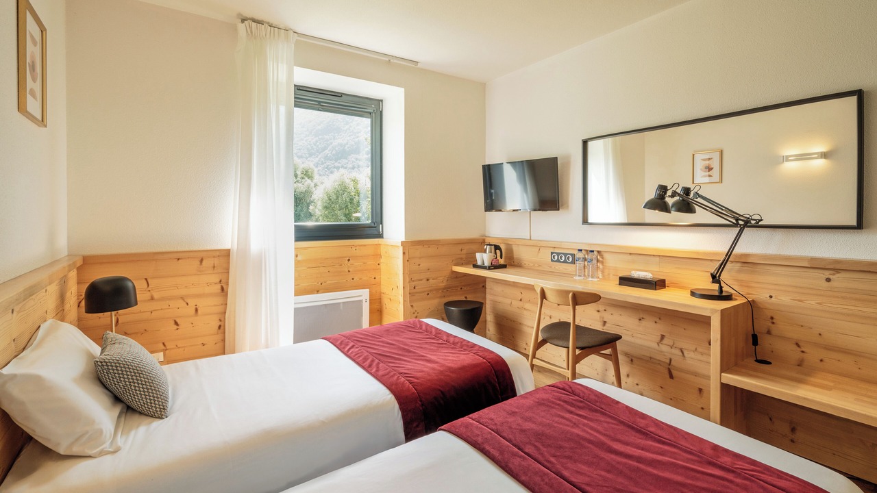 Photo of Bedroom in Pommiers-la-Placette