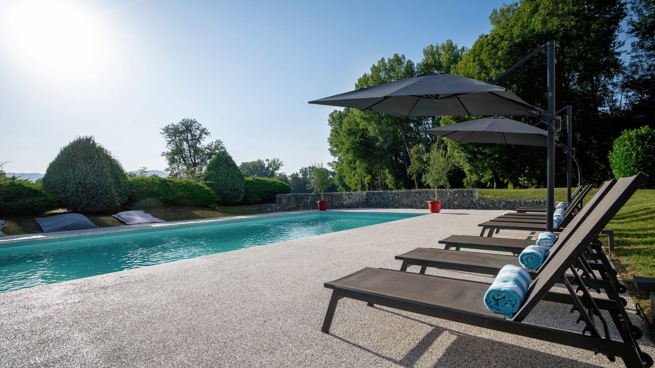 Photo of Outdoor in Pommiers-la-Placette
