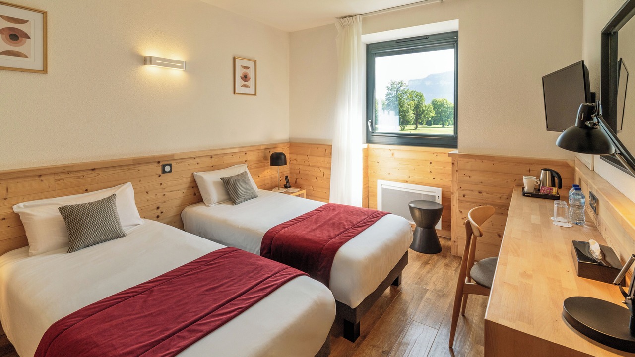 Photo of Bedroom in Pommiers-la-Placette